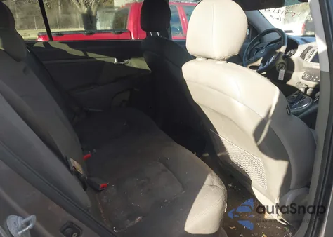 2011 Kia Sportage Lx from USA, damaged, VIN KNDPB3A2XB7119890